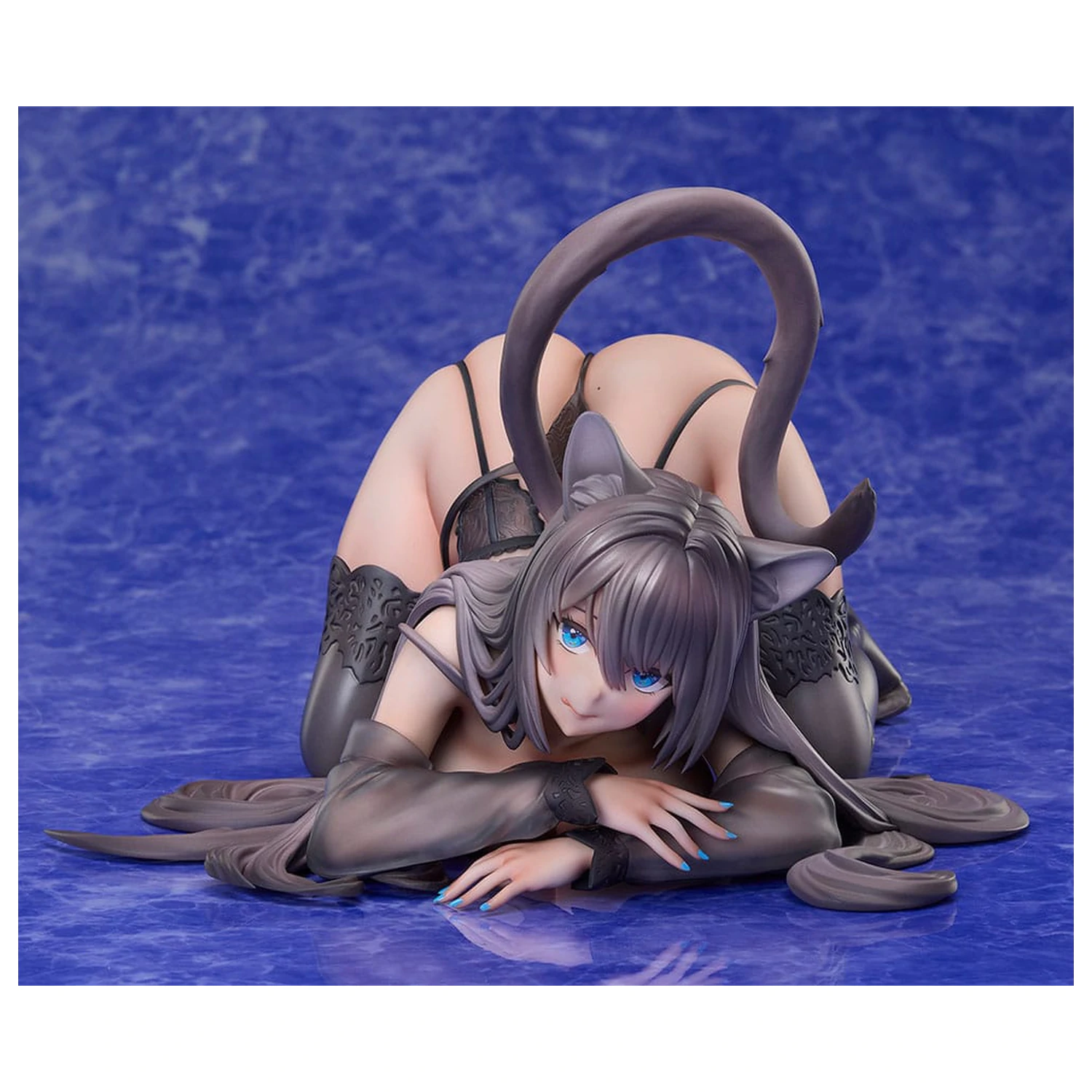 Originalni lik PVC kip 1/4 Russian Blue 17 cm fotografija izdelka