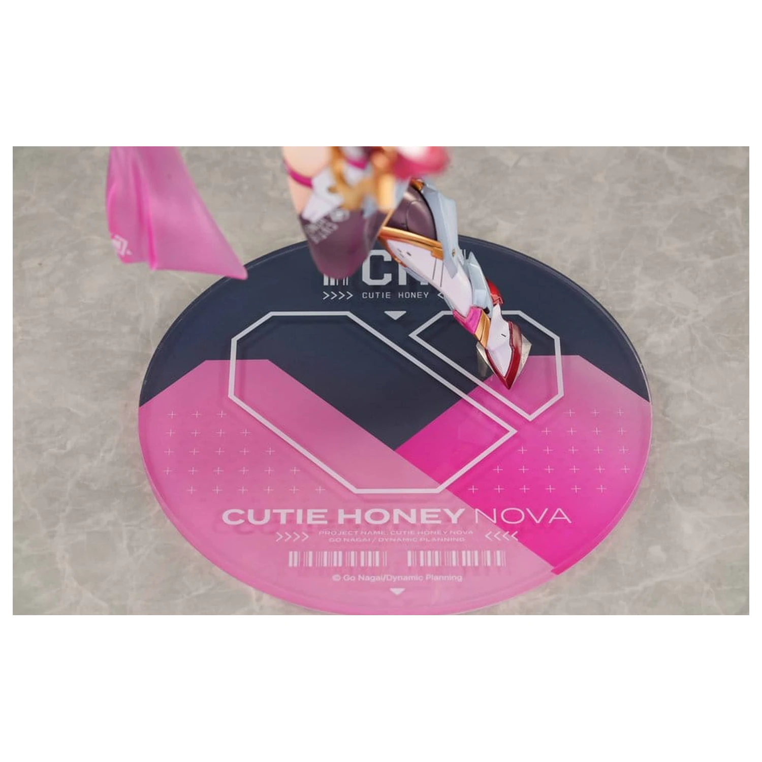 Original Character PVC Kip 1/6 Cutie Honey Nova 27 cm fotografija izdelka