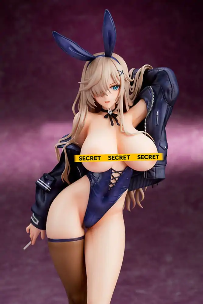 Original Character PVC Kip 1/7 Bad Bunny Illustration by Mataro 27 cm fotografija izdelka