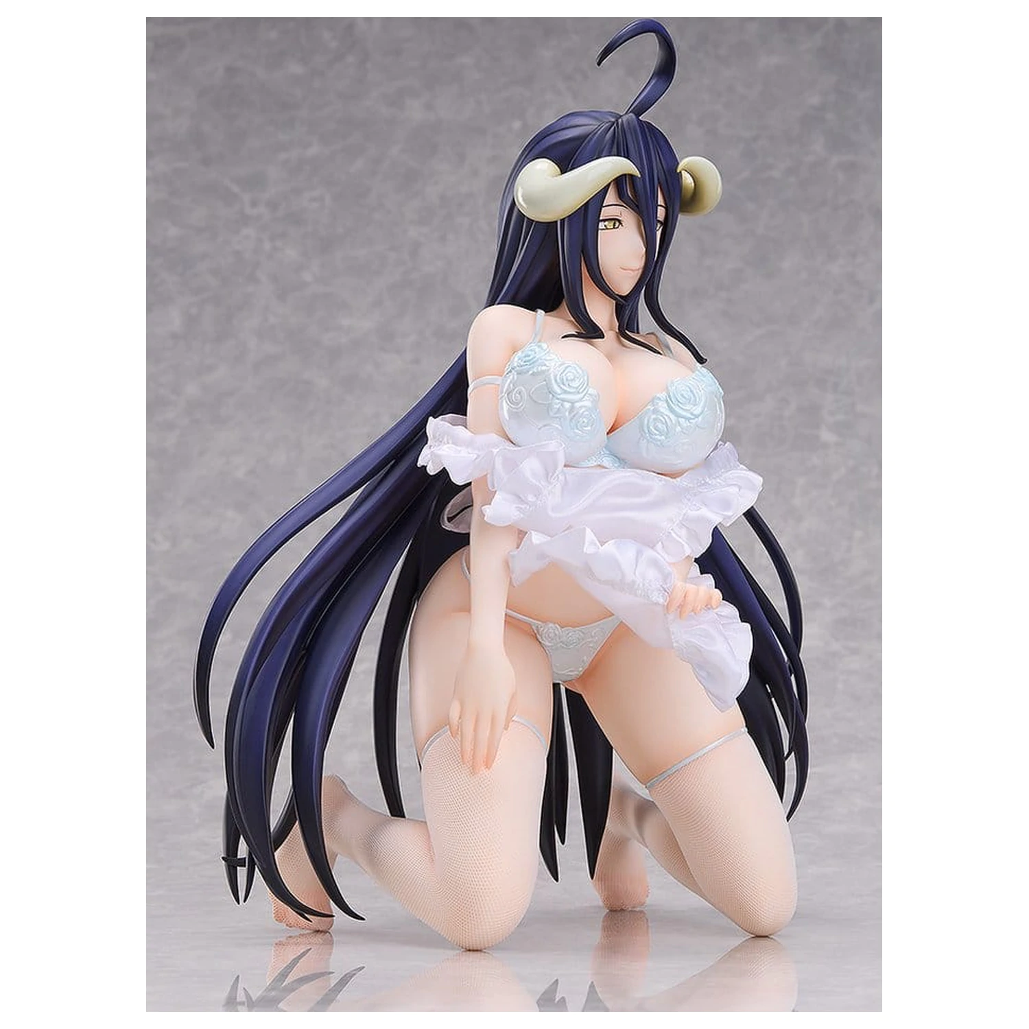 Overlord PVC figura 1/4 Albedo: Apron Ver. 33 cm fotografija izdelka
