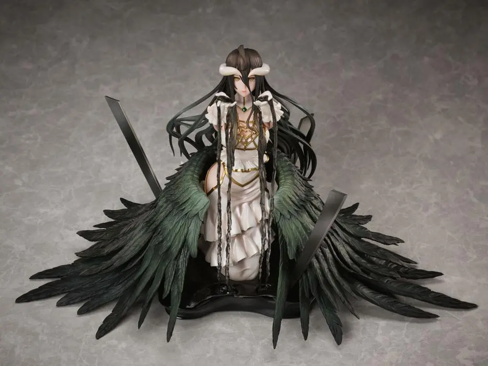 Overlord PVC Kip 1/7 Albedo White Dress Ver. 17 cm fotografija izdelka