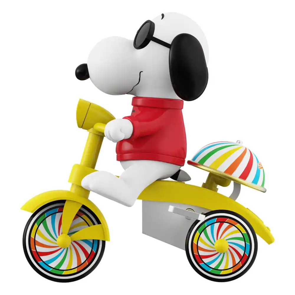 Peanuts Super Cycles Action Figure Joe Cool (Red with Yellow Trike) 13 cm - akcijska figura fotografija izdelka