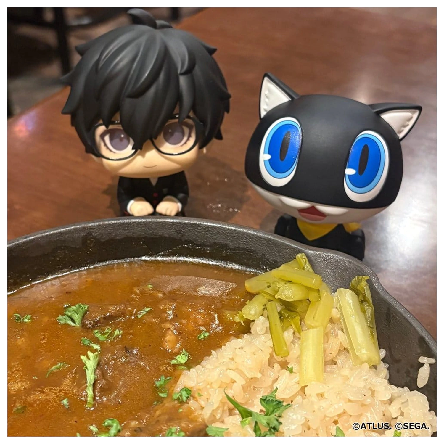 Persona 5 the Royal Look Up PVC Figurici 2-Pack Hero & Morgana 11 cm (z darilom) fotografija izdelka