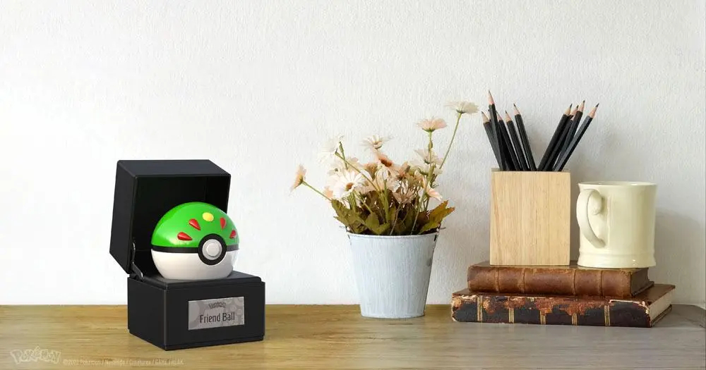 Pokémon Diecast Replica Friend Ball replika iz lite kovine fotografija izdelka