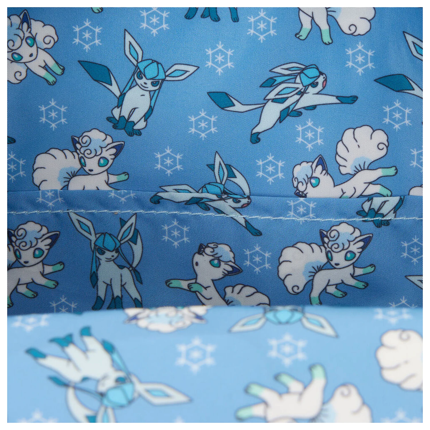 Loungefly Pokemon Winter nahrbtnik 26cm fotografija izdelka