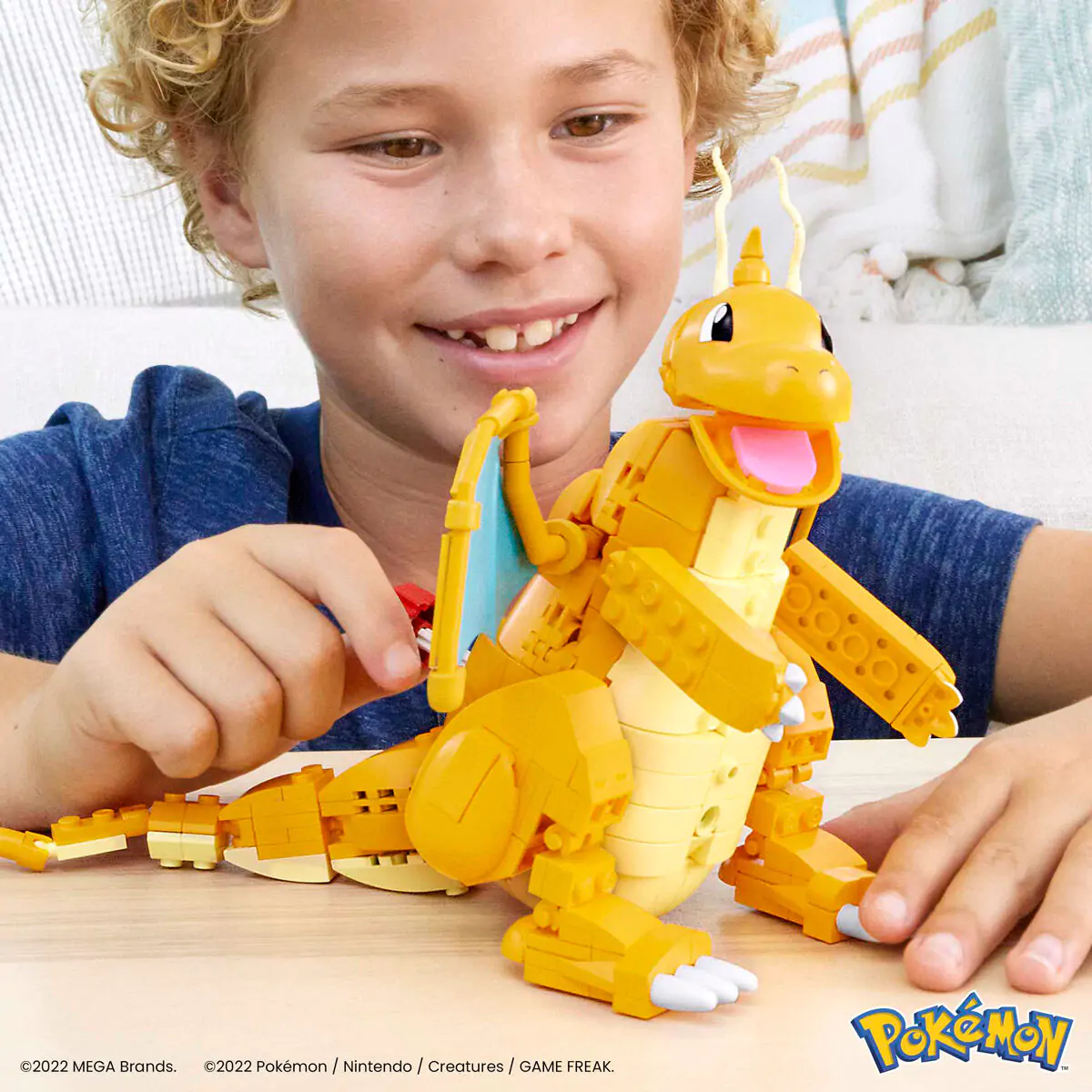 Pokémon Mega Construx gradbeni set Dragonite 19 cm fotografija izdelka