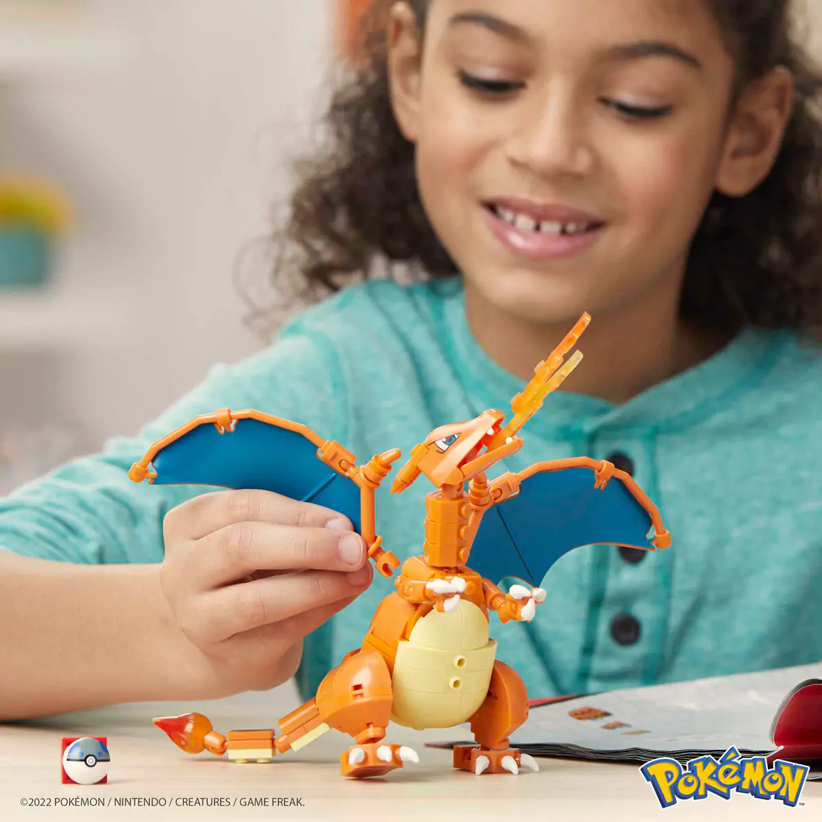 Pokémon Mega Construx Wonder Builders gradbeni set Charizard 10 cm fotografija izdelka