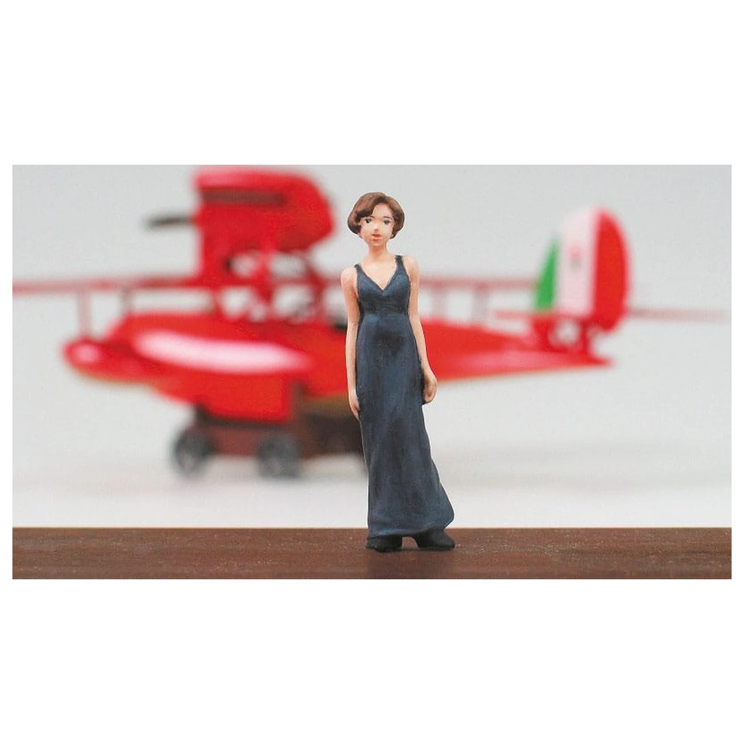 Porco Rosso komplet modela s figuro 1/48 Savoia S.21F Različica 2 & Gina fotografija izdelka