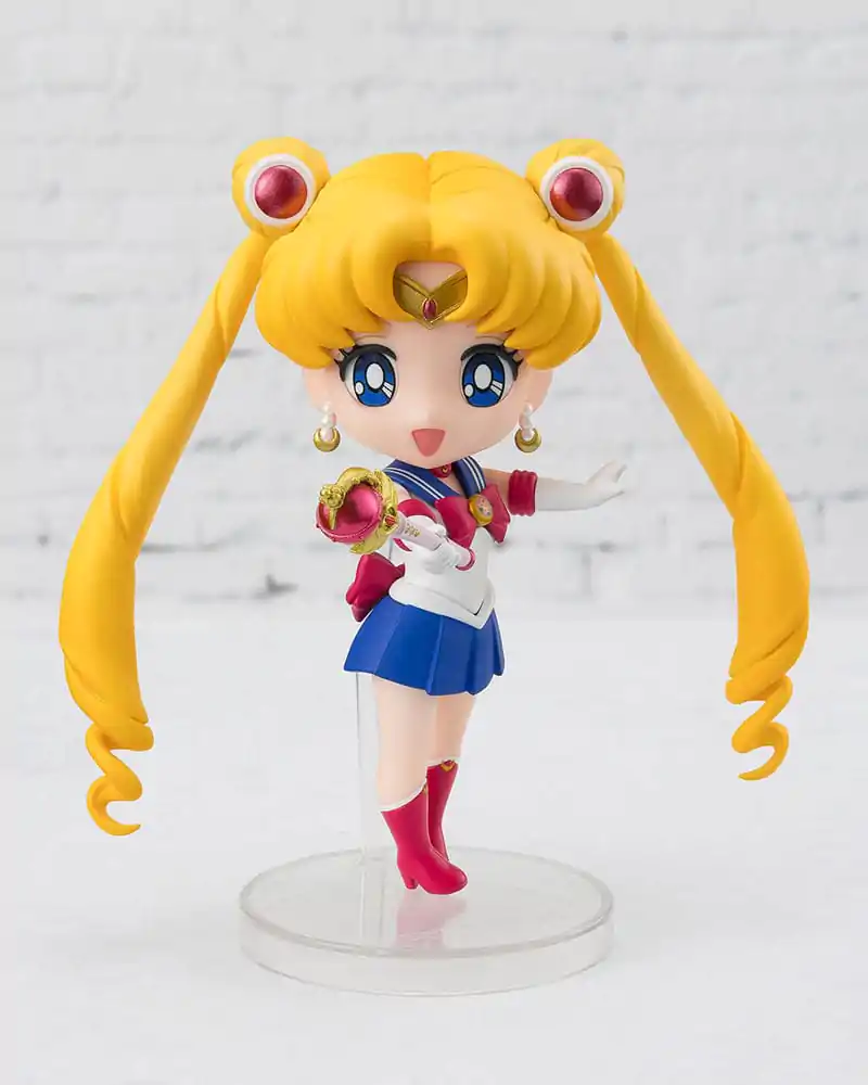 Pretty Guardian Sailor Moon R Figuarts mini akcijska figura Sailor Moon Crystal Star Compact Edition 9 cm fotografija izdelka
