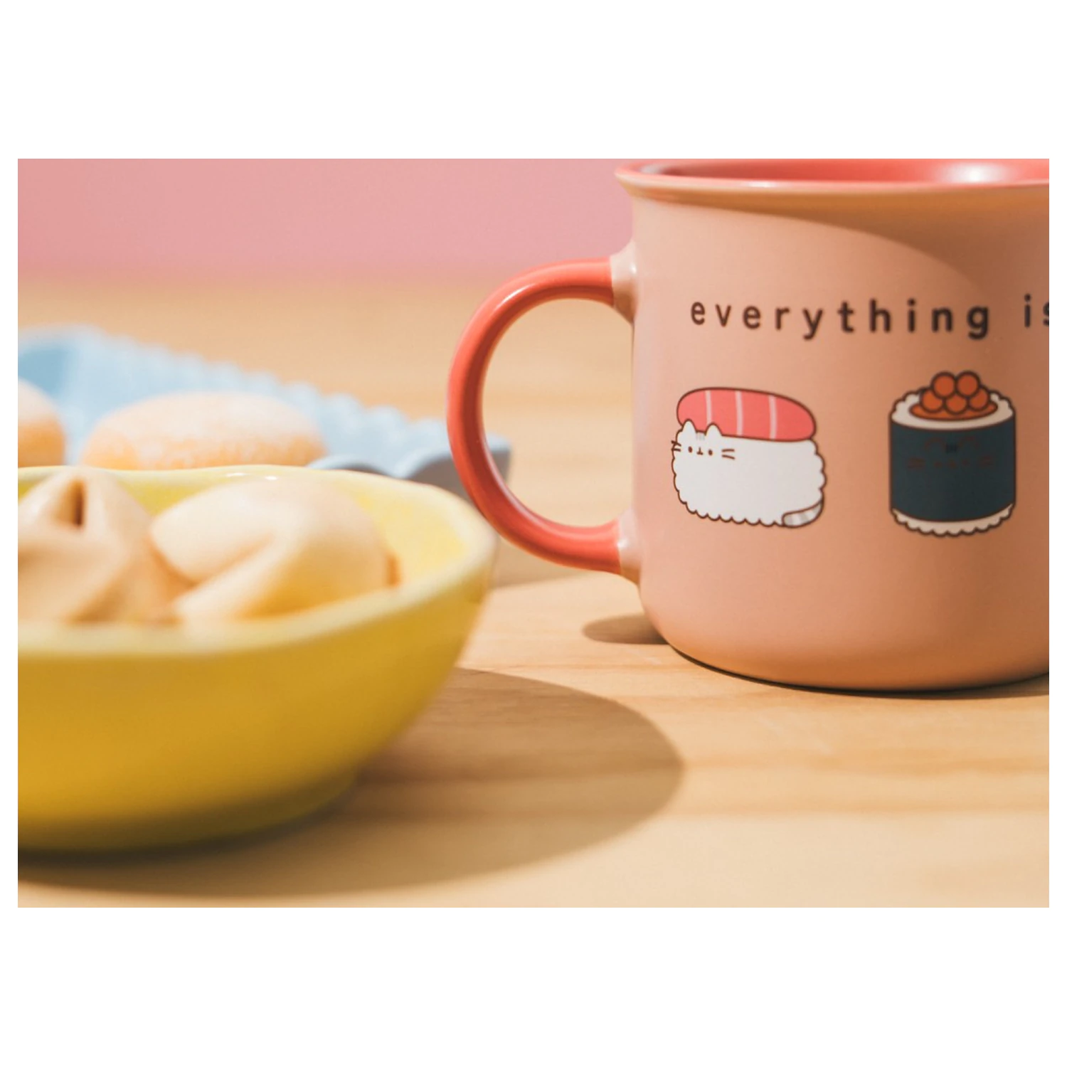 Pusheen Sushi Roll premium skodelica fotografija izdelka