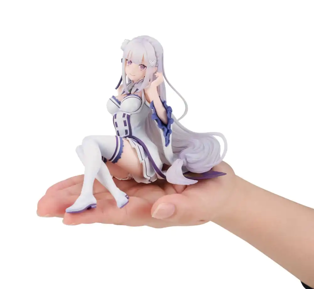 Re:ZERO Starting Life in Another World Melty Princess PVC kip Emilia velikosti dlani 9 cm fotografija izdelka