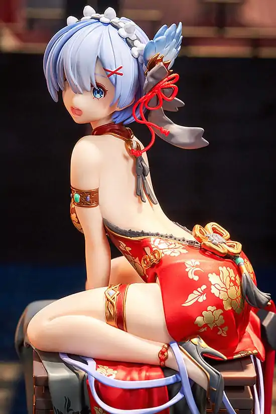 Re:ZERO -Starting Life in Another World- PVC Kip 1/7 Rem: Graceful Beauty 2024 New Year Ver. 24 cm fotografija izdelka