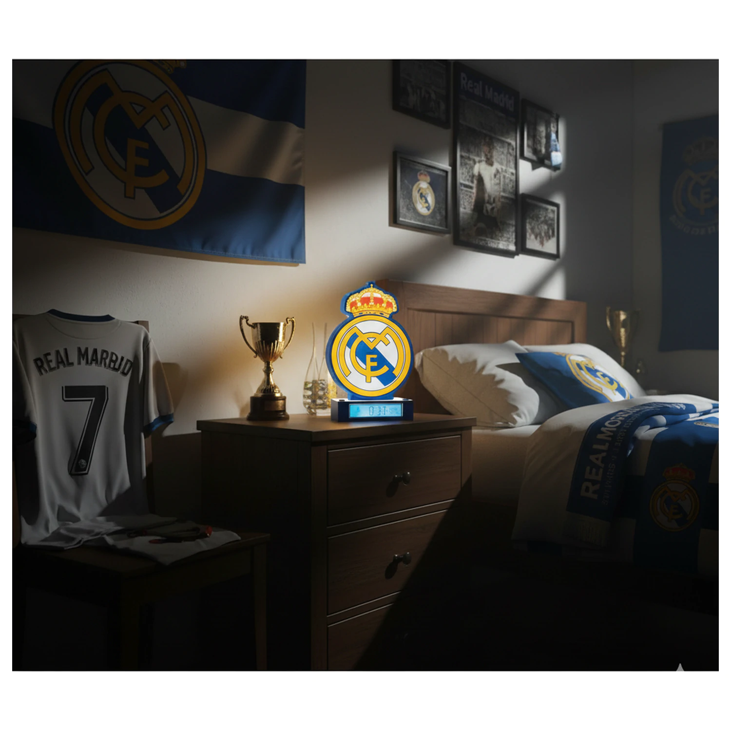 Real Madrid 3D Budilka svetilka fotografija izdelka