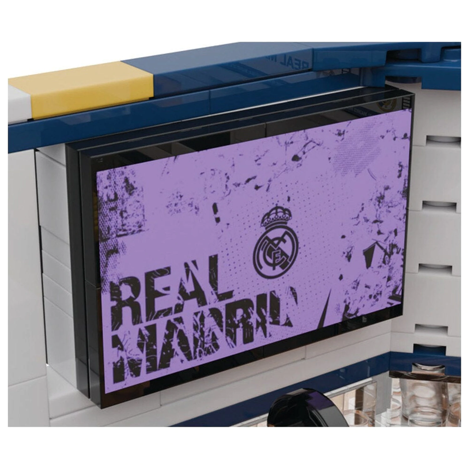 Real Madrid komplet garderobe s figurico 439 kosov fotografija izdelka