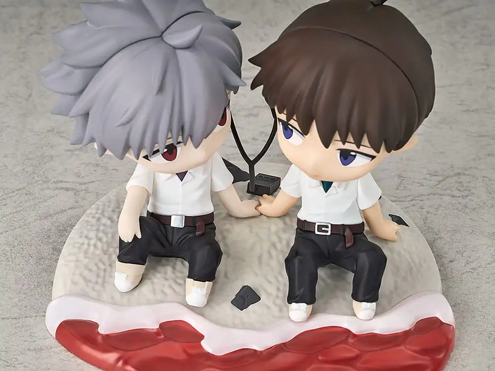 Rebuild of Evangelion Chibi figurica Shinji Ikari & Kaworu Nagisa 8 cm fotografija izdelka