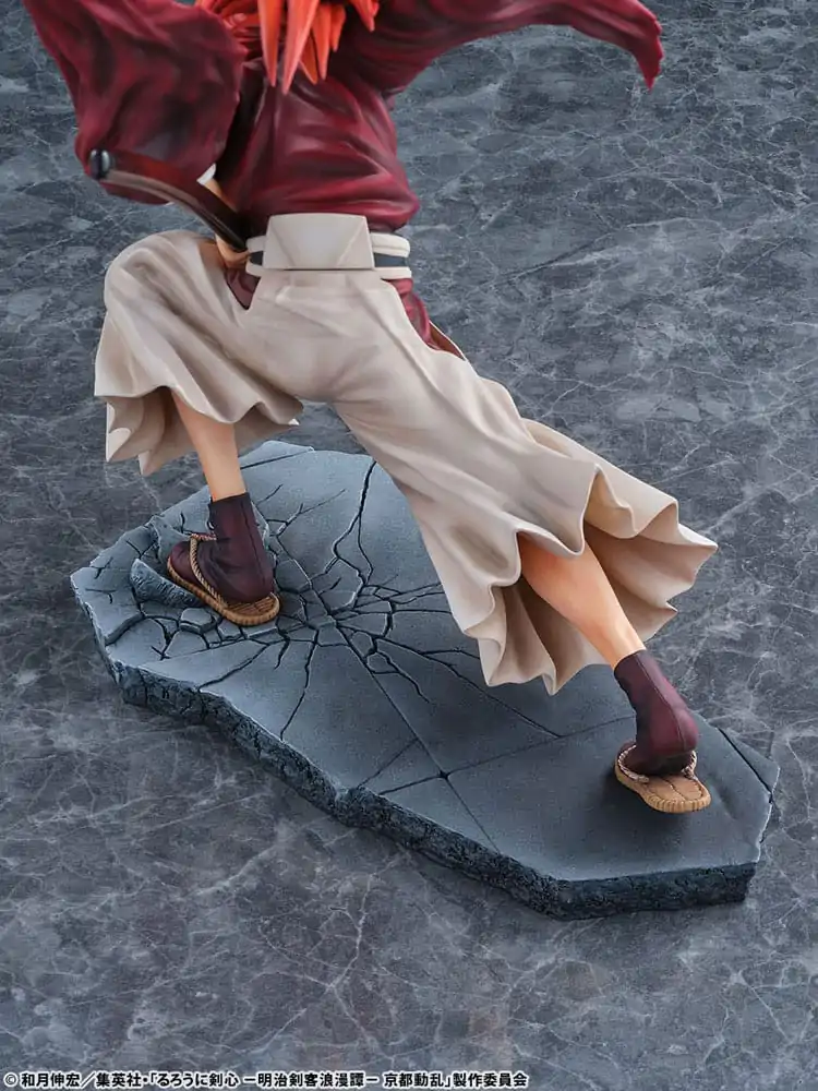 Rurouni Kenshin: Meiji Kenkaku Romantan Kyoto Douran PVC Figura 1/6 Kenshin Himura Amakakeruryuunohirameki Ver. 26 cm fotografija izdelka