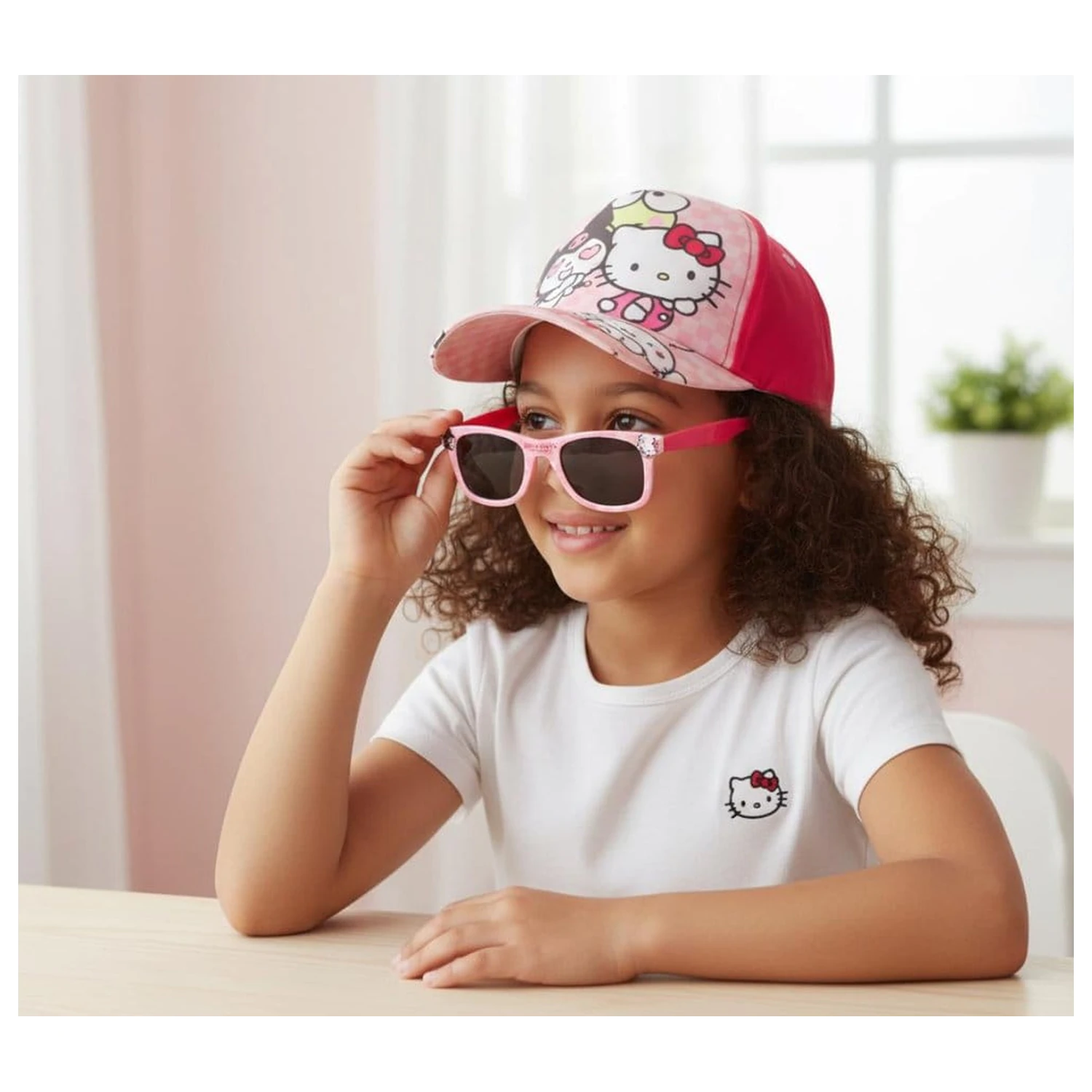 Sanrio kapa in sončna očala set Hello Kitty B 53 cm fotografija izdelka