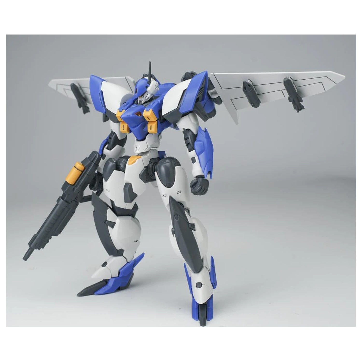 SHEIK MAINLAND Ultra Action Trooper Yun Que Blue komplet modela 1/144 fotografija izdelka