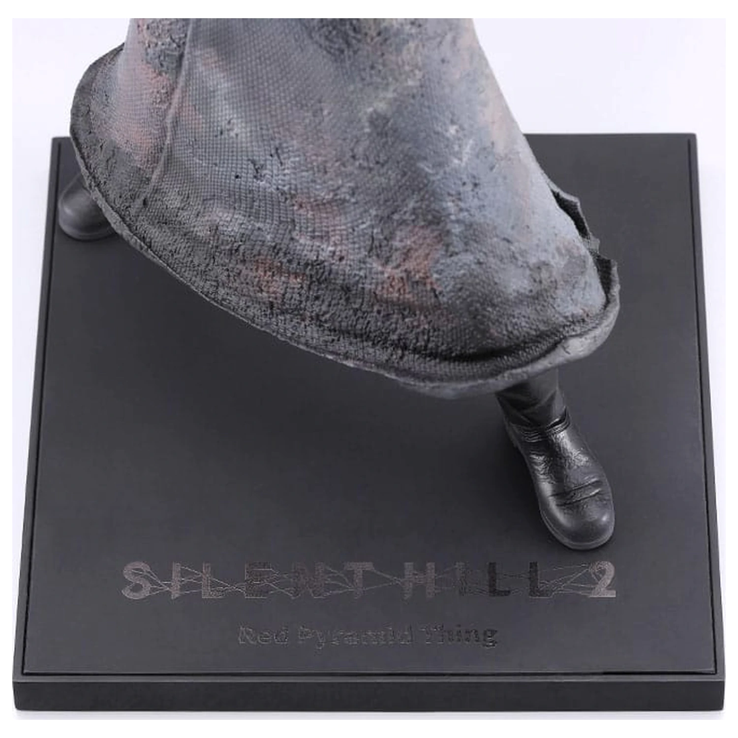 Silent Hill 2 Oshi Works kip 1/7 Red Pyramid Thing 26 cm fotografija izdelka