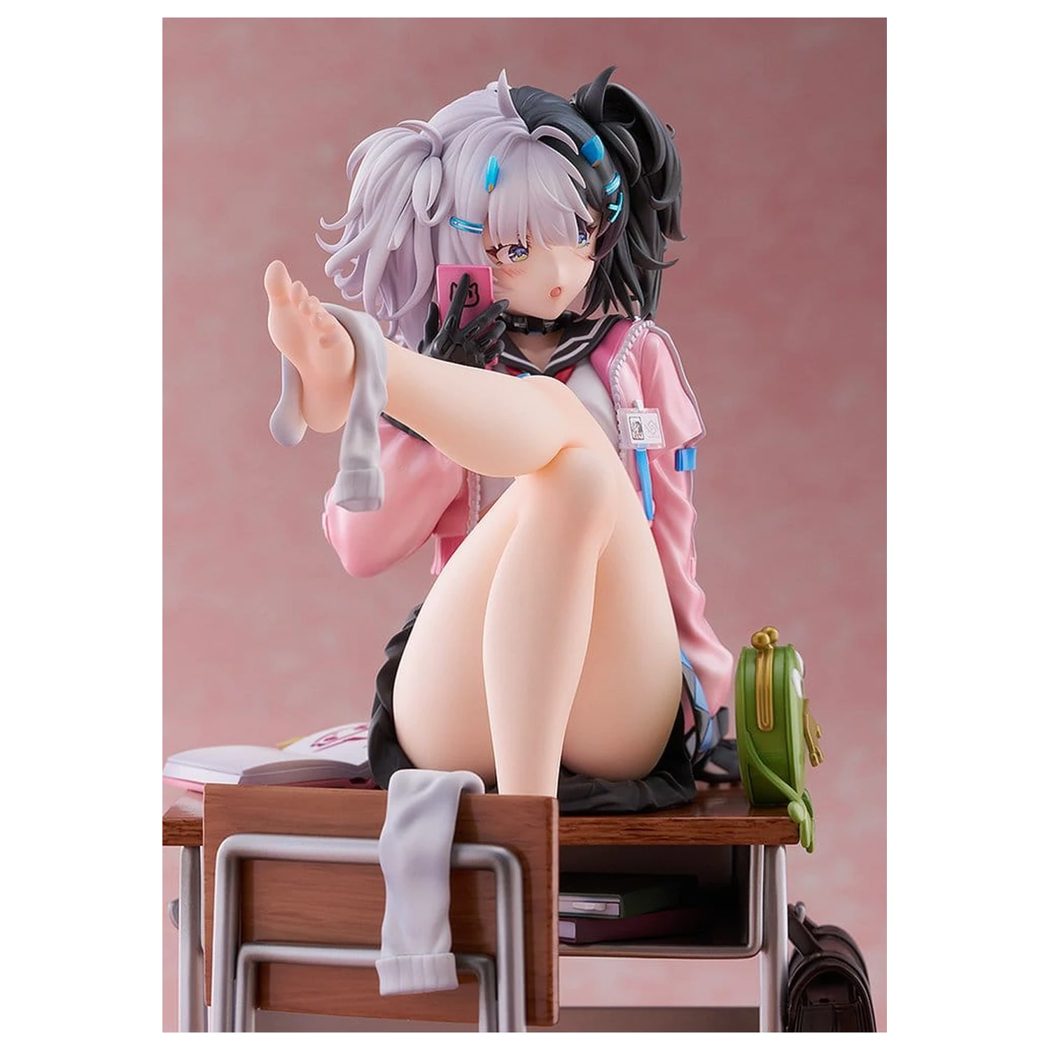 Snowbreak: Containment Zone PVC figura 1/7 Eatchel - The Cub [Overdue Radiance] 23 cm fotografija izdelka