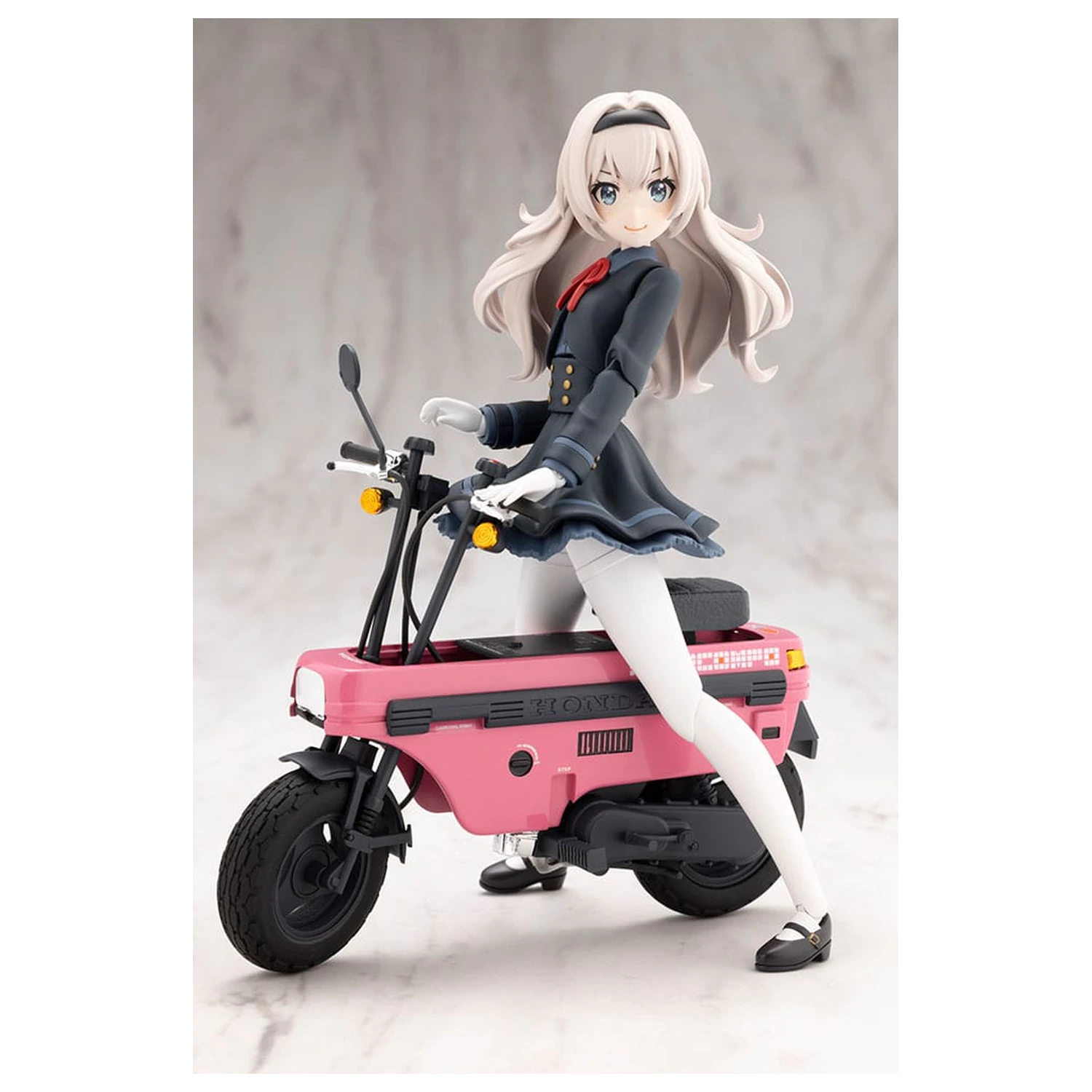 Sousai Shojo Teien Plastic Model Kit 1/10 Emma Koishikawa Nocturne with Honda AB12 Motocompo 14 cm fotografija izdelka