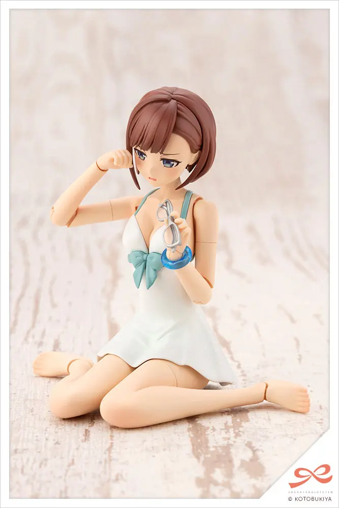 Sousai Shojo Teien Plastic Model Kit 1/10 Koyomi Takanashi (Swim Style) 16 cm fotografija izdelka