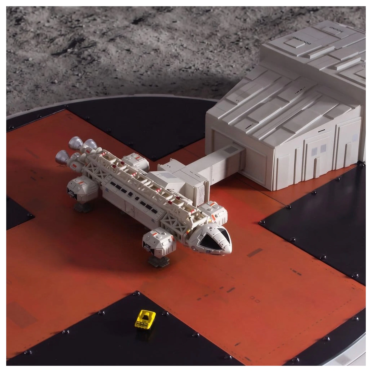 Space 1999 Komplet za igranje Pahljačica za pristanek (z Eagle Transporterjem) 46 cm fotografija izdelka