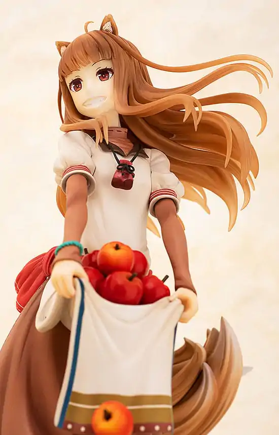 Spice and Wolf PVC Kip 1/7 Holo: Plentiful Apple Harvest Ver. (re-run) 23 cm fotografija izdelka