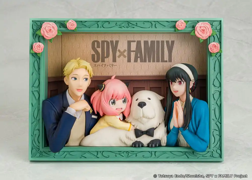 Spy x Family PVC Kip The Forgers 13 cm fotografija izdelka