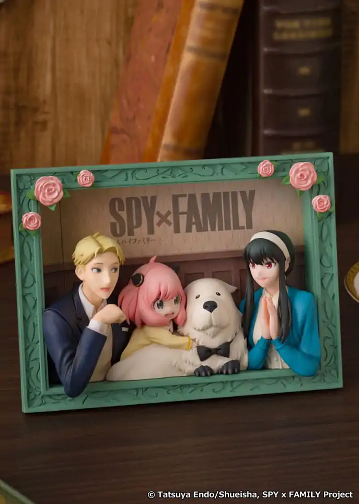 Spy x Family PVC Kip The Forgers 13 cm fotografija izdelka