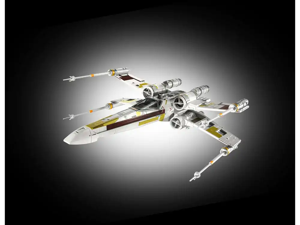 Star Wars Model Kit 1/57 Carson Teva's X-Wing Fighter 22 cmStar Wars maketa 1/57 Carson Teva's X-Wing Fighter 22 cm fotografija izdelka