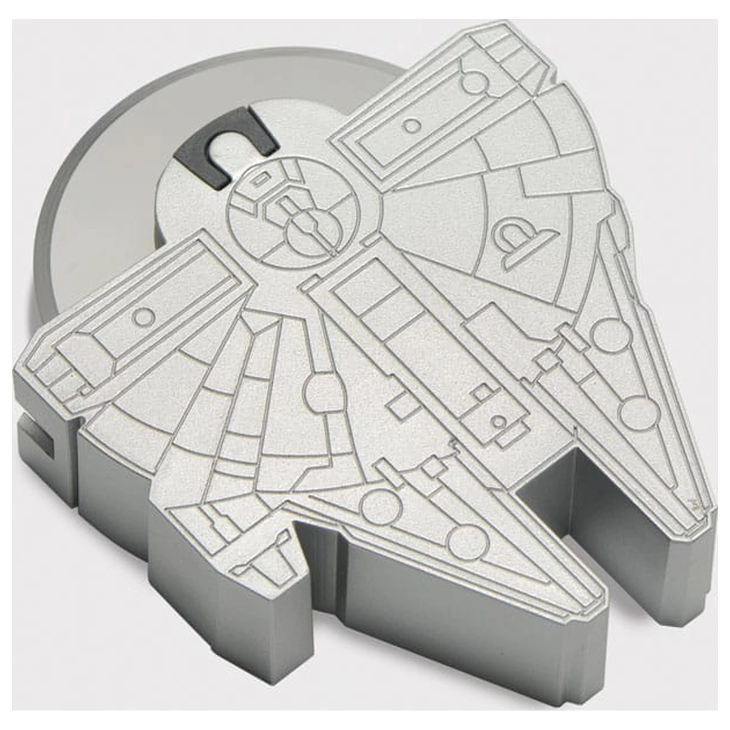 Star Wars Pizza rezalnik Millennium Falcon fotografija izdelka