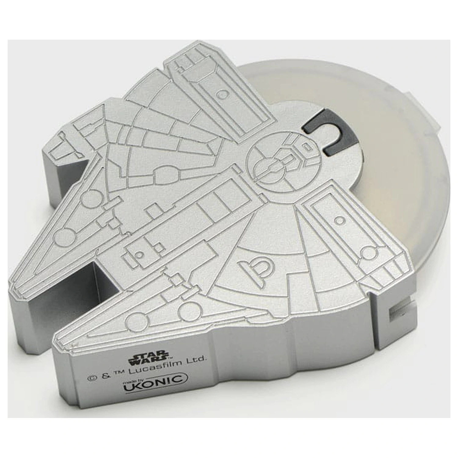 Star Wars Pizza rezalnik Millennium Falcon fotografija izdelka