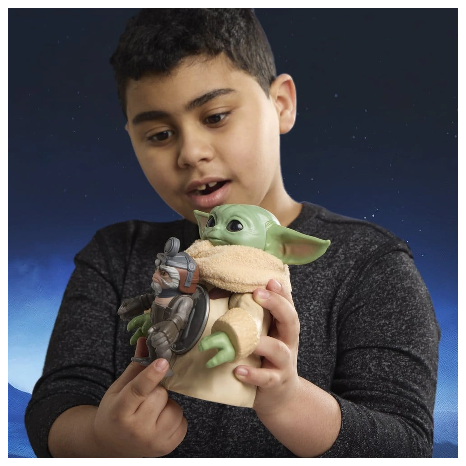 Star Wars: The Mandalorian & Grogu Elektronska akcijska figura Huggin' Grogu & Anzellan 17 cm fotografija izdelka