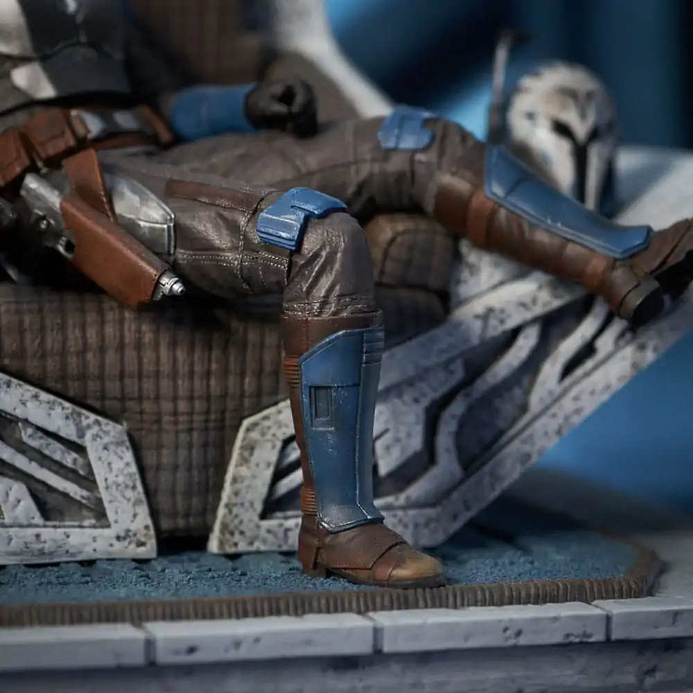 Star Wars: The Mandalorian Premier Collection Kip 1/7 Bo-Katan Kryze na prestolu 35 cm fotografija izdelka