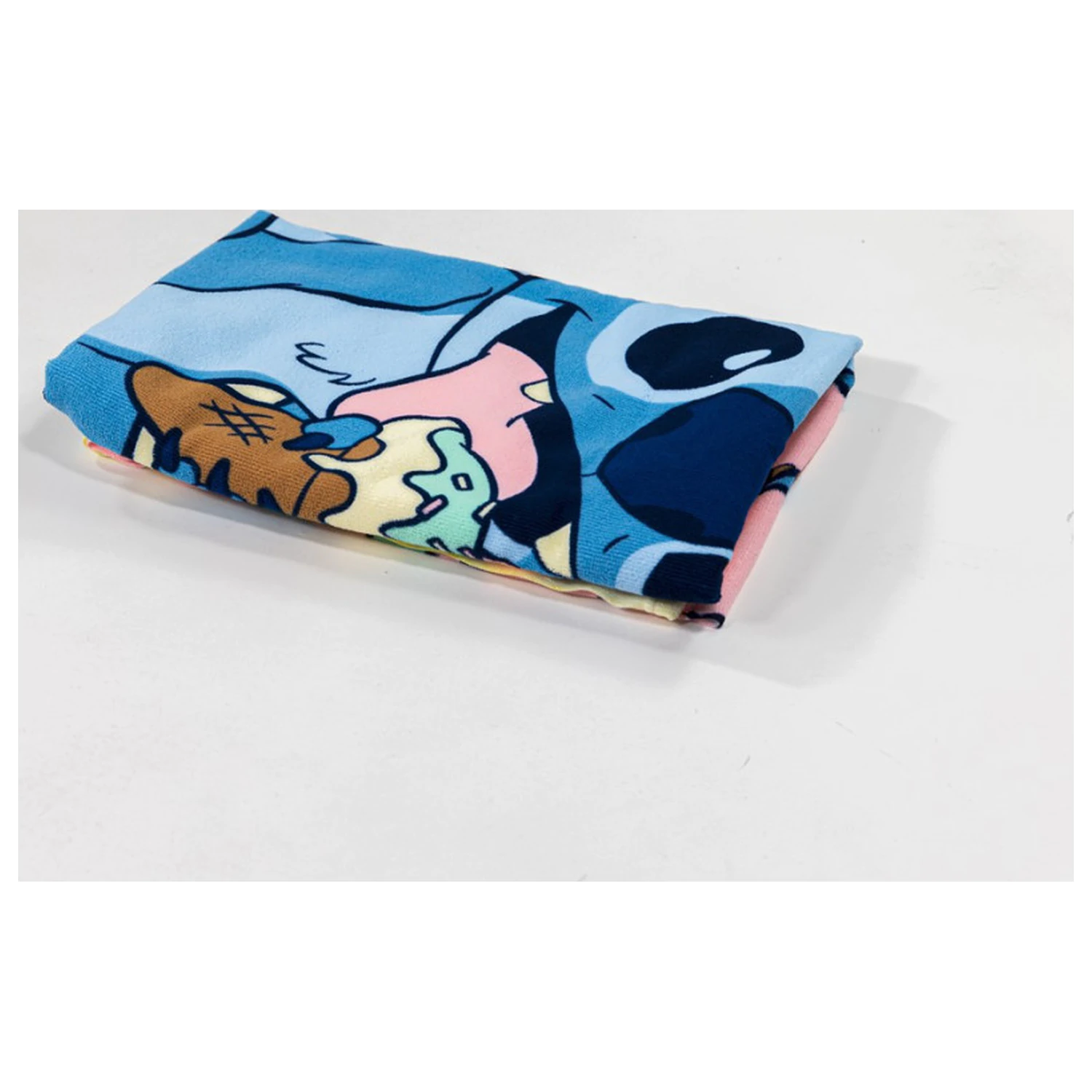 Lilo in Stitch brisača za na plažo sladoled 70x140cm fotografija izdelka
