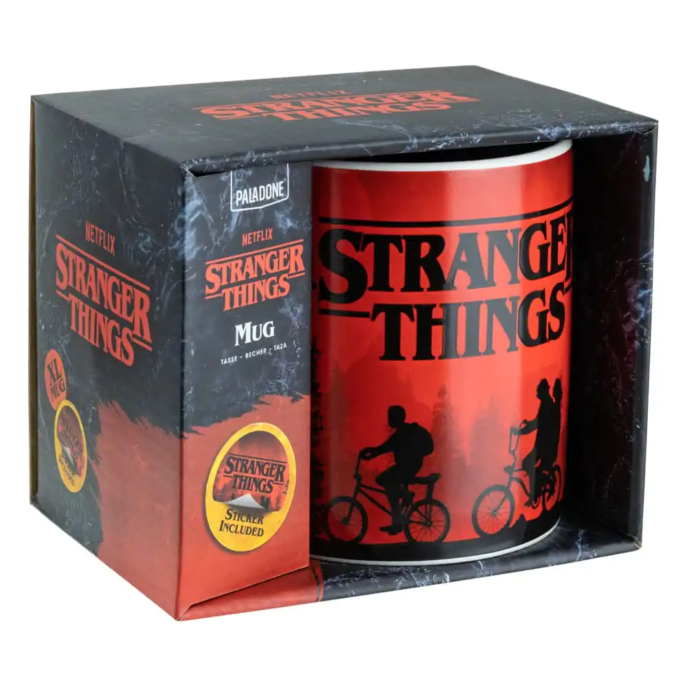 Stranger Things skodelica in nalepka fotografija izdelka