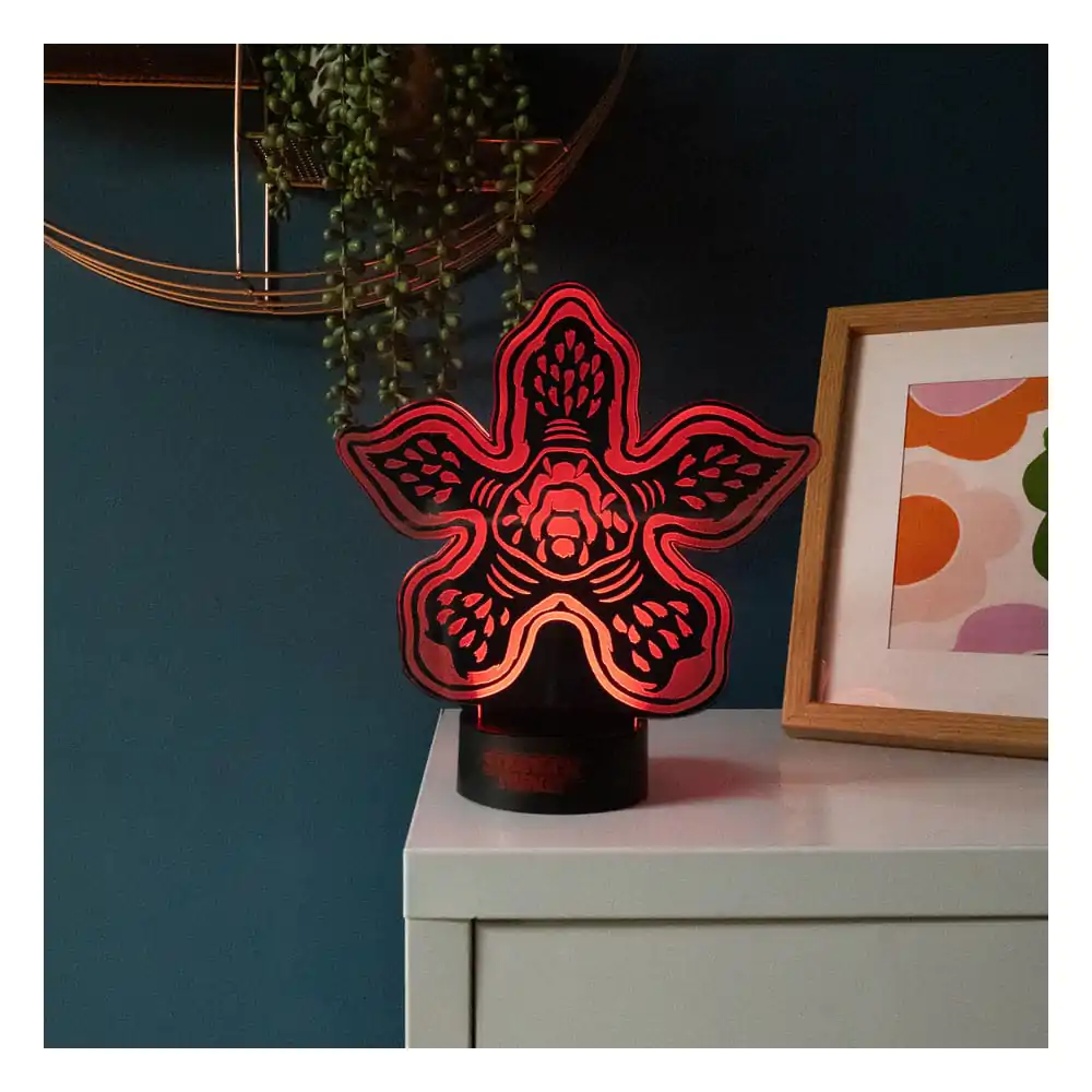 Stranger Things lasersko gravirana svetloba Demogorgan fotografija izdelka