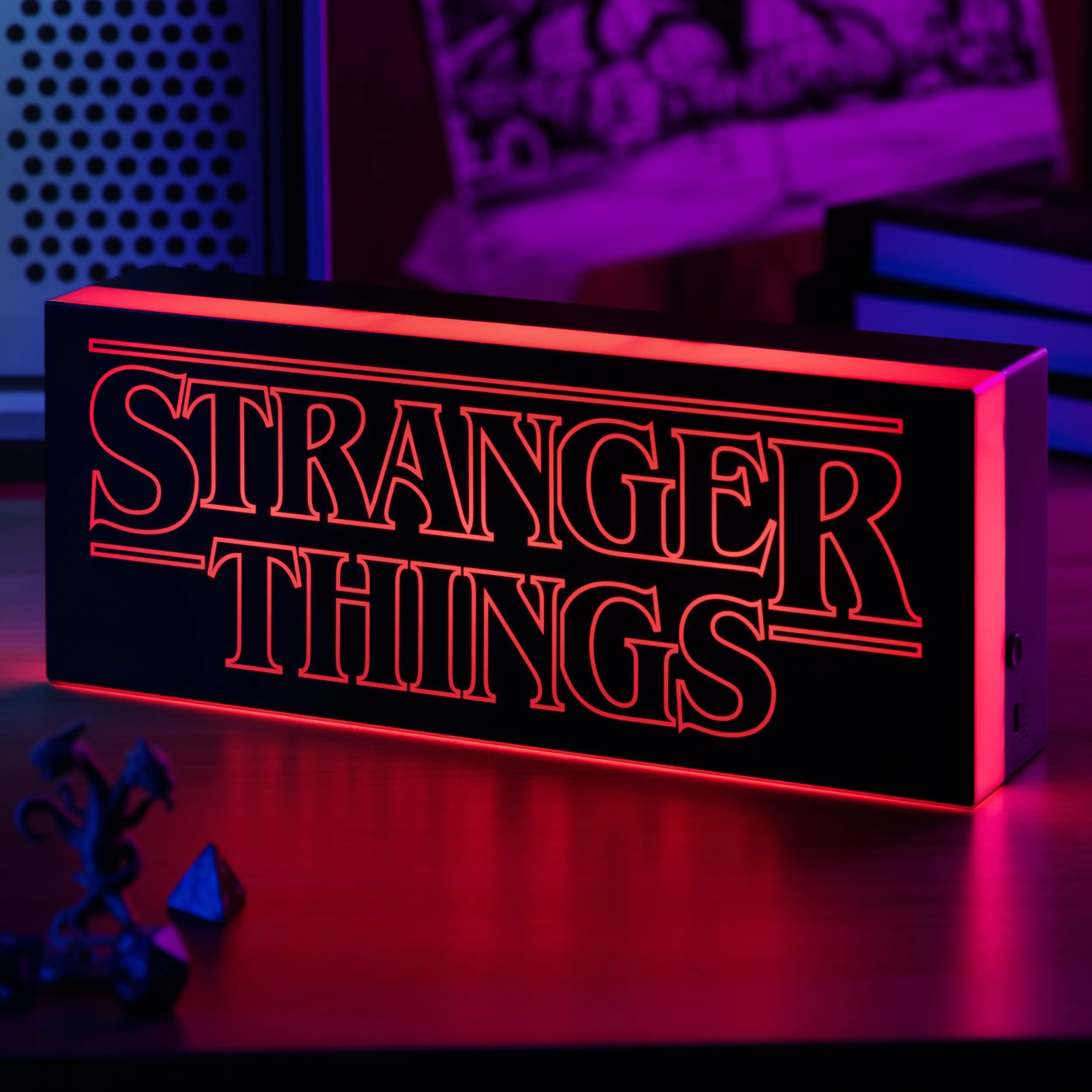 STRANGER THINGS - Logo svetilka fotografija izdelka