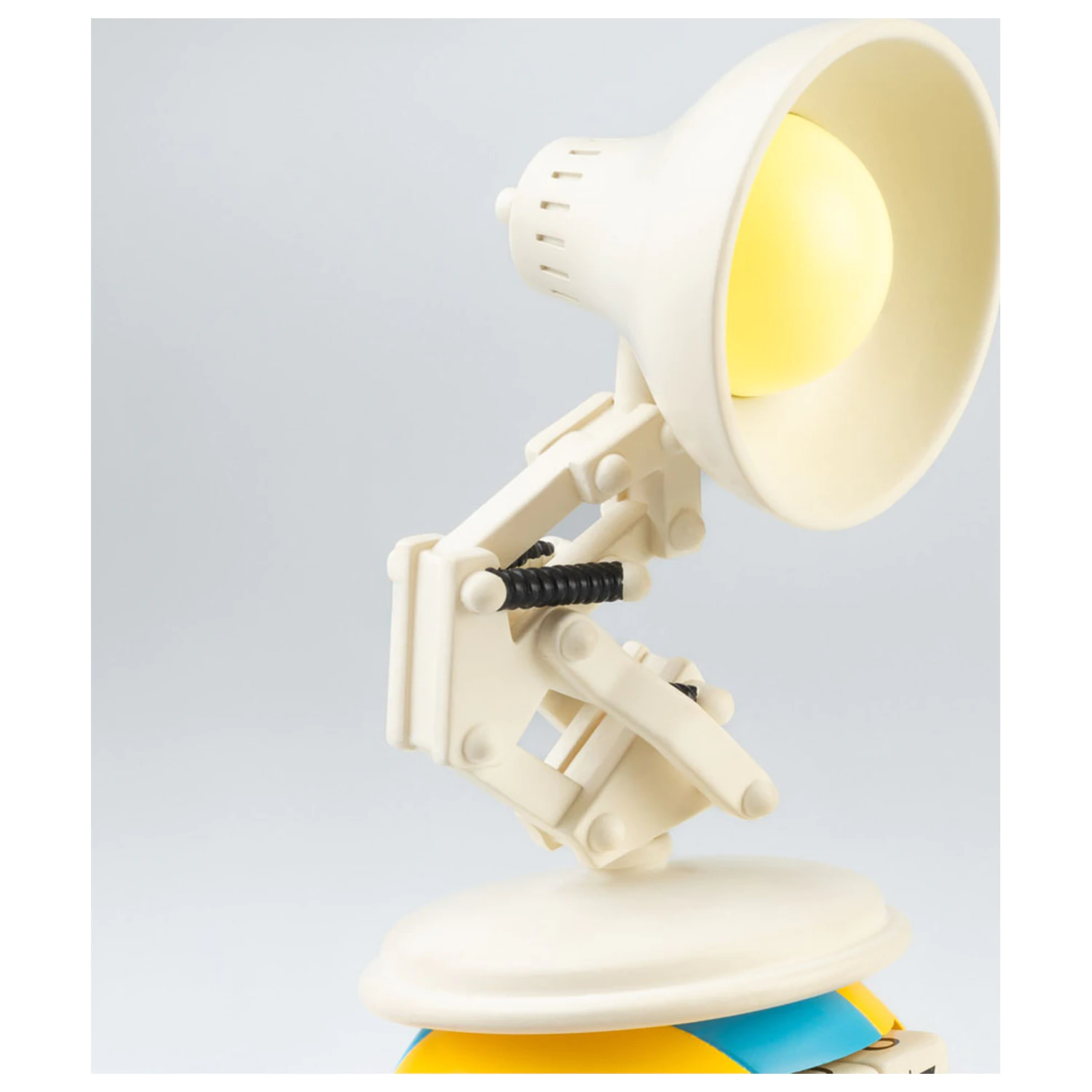 Stranger Things 3D večni koledar Luxo Jr. fotografija izdelka