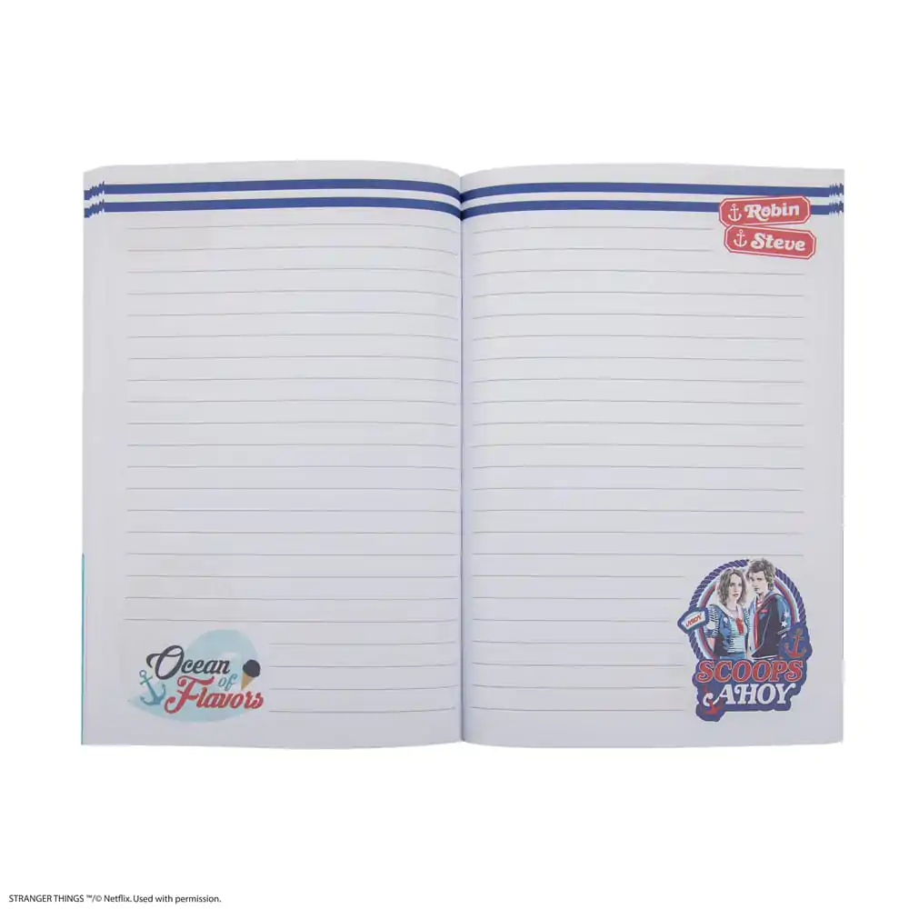Stranger Things Zvezek Scoops Ahoy Softcover fotografija izdelka