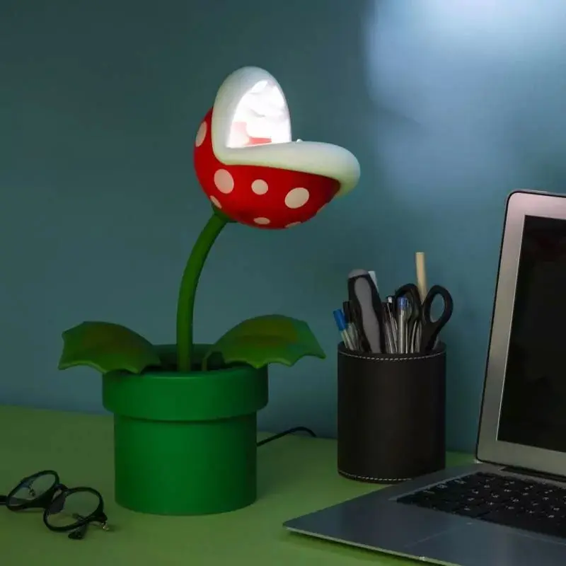 Super Mario Piranha Plant lučka fotografija izdelka
