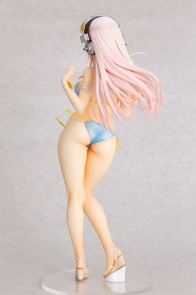 Super Sonico Kip 1/4.5 Super Sonico Summer Vacation Ver. 35 cm fotografija izdelka