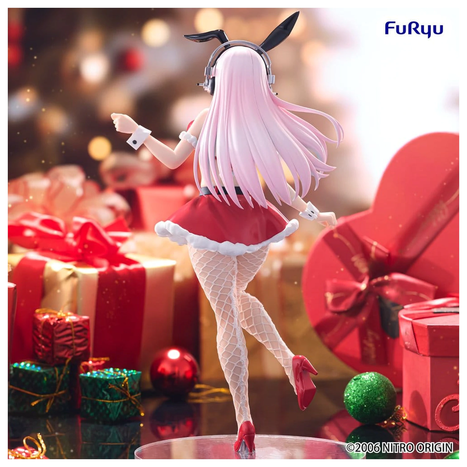 Super Sonico BiCute Bunnies PVC Figura Santa Ver. 30 cm fotografija izdelka