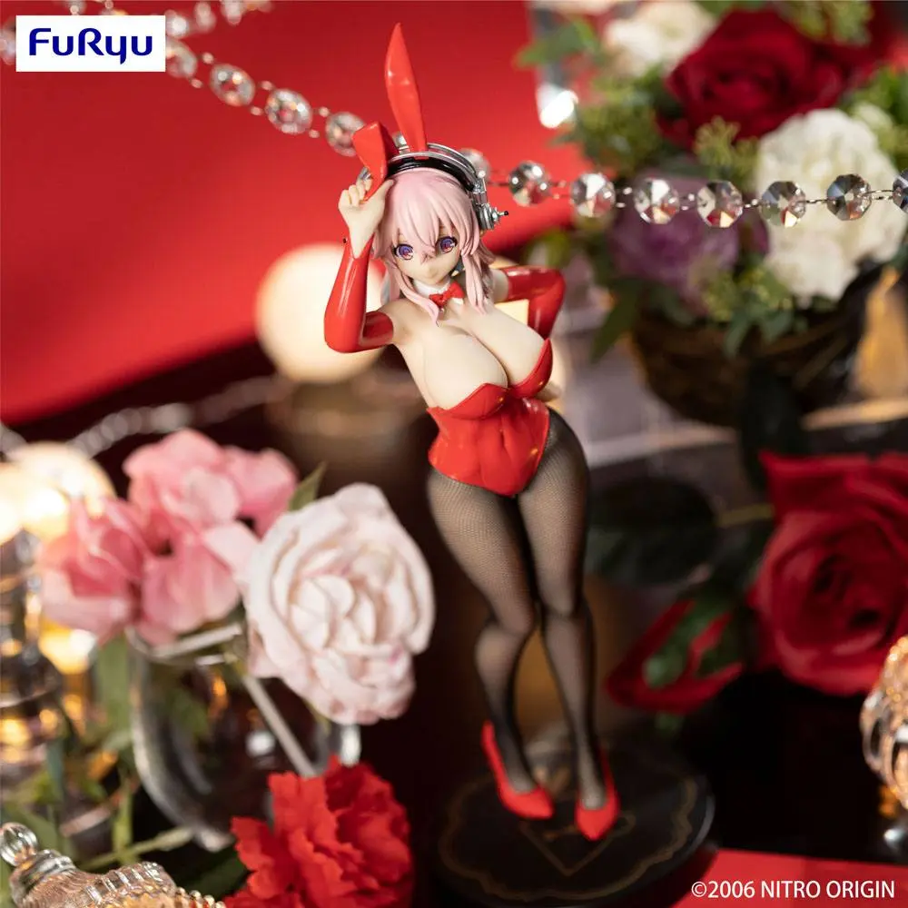 Super Sonico BiCute Bunnies PVC Kip Super Sonico Red Ver. 28 cm fotografija izdelka