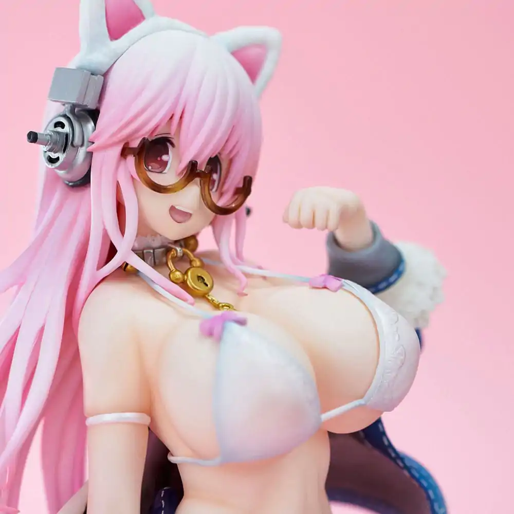Super Sonico PVC kip Super Sonico White Cat Ver. 27 cm fotografija izdelka