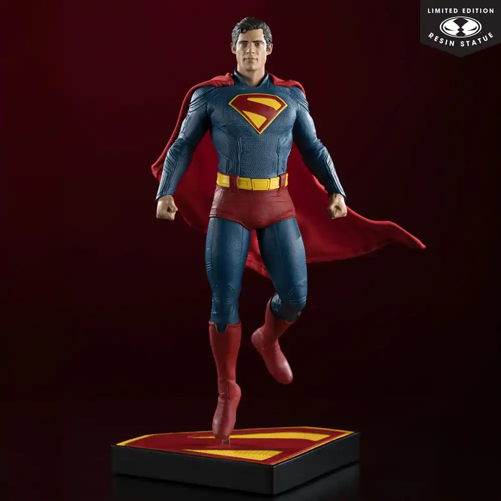 Superman (2025) DC Direct 1/6 Kip Superman 35 cm fotografija izdelka