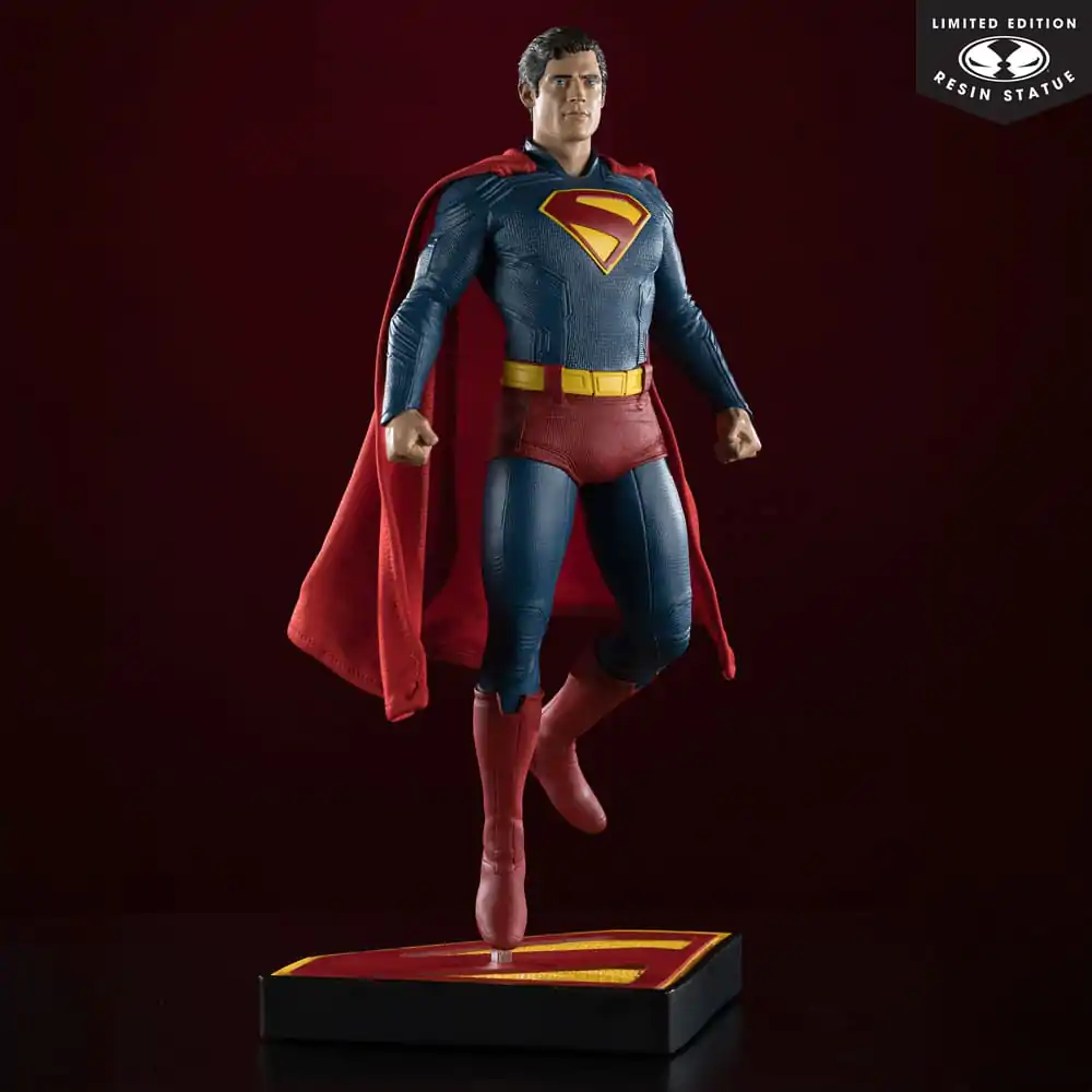 Superman (2025) DC Direct 1/6 Kip Superman 35 cm fotografija izdelka