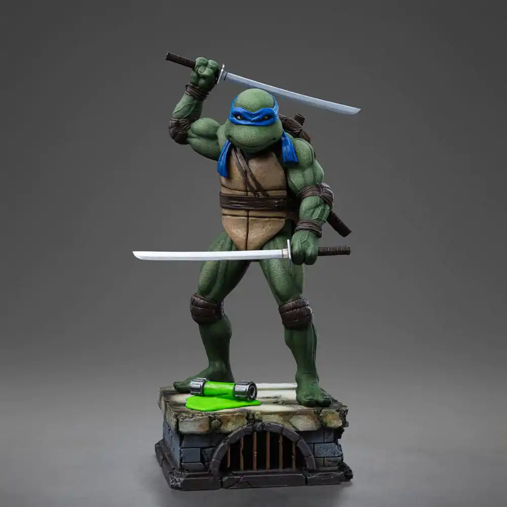 Teenage Mutant Ninja Turtles Art Scale Kip 1/10 Leonardo 21 cm fotografija izdelka