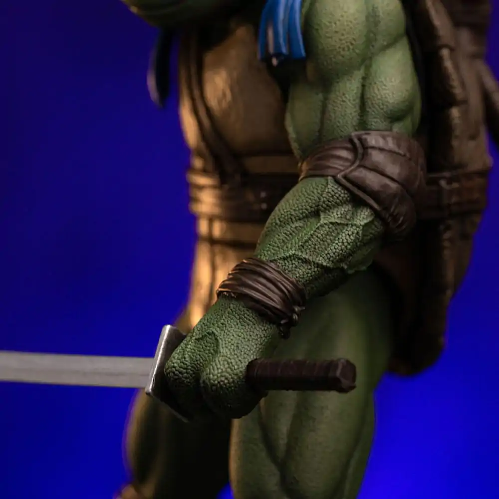 Teenage Mutant Ninja Turtles Art Scale Kip 1/10 Leonardo 21 cm fotografija izdelka